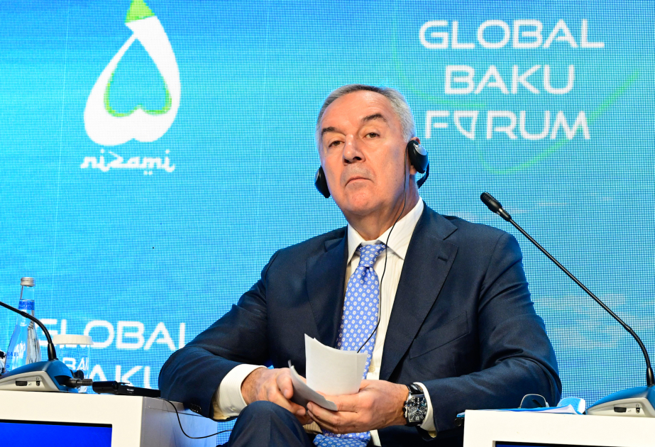 Sabiq Prezident: Bakı Forumu böhranların mənfi təsirlərinin aradan qaldırılması üçün çıxış yolları tapmaq baxımından əla fürsətdir VİDEO