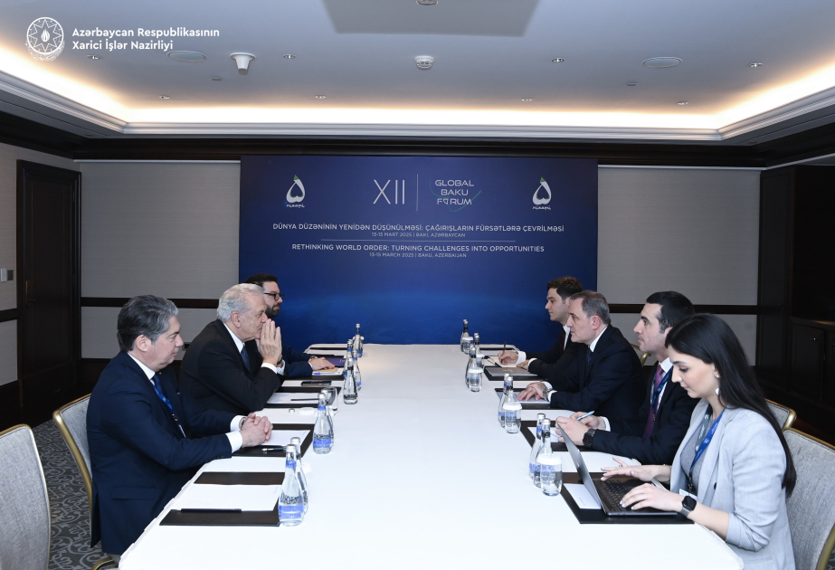 Se debaten las perspectivas de cooperación entre Azerbaiyán y Grecia