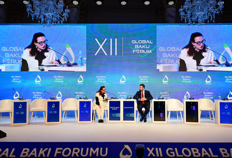 Qlobal Bakı Forumunda panel iclası - “Yeni dünya düzənində orta güclər” YENİLƏNİB