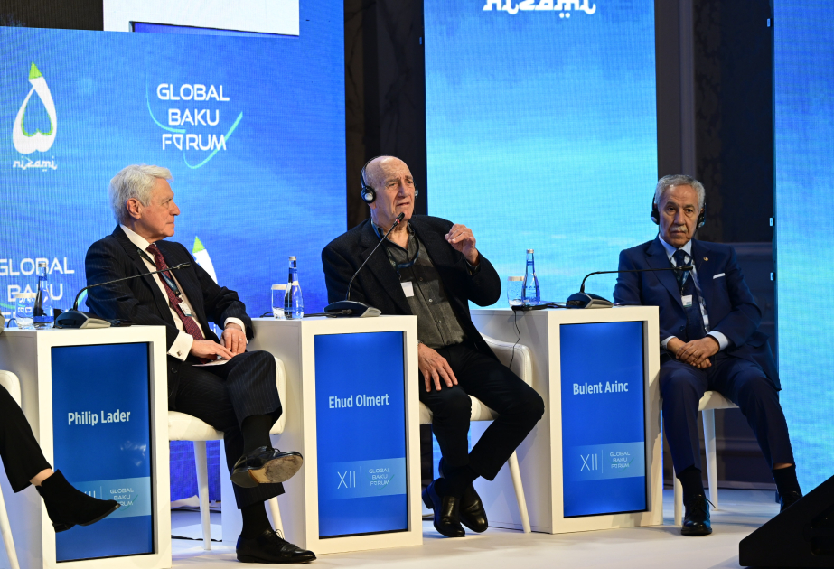 El segundo día del Foro Global de Bakú presenta una sesión de panel sobre "El camino hacia la paz"