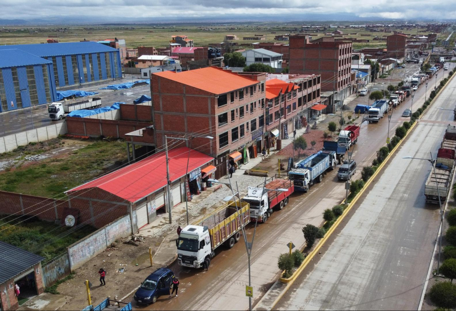Treibstoffmangel: Schulen in Bolivien stellen auf Fernunterricht um