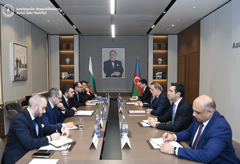 Se discutieron diversos aspectos de la asociación estratégica entre Azerbaiyán y Bulgaria