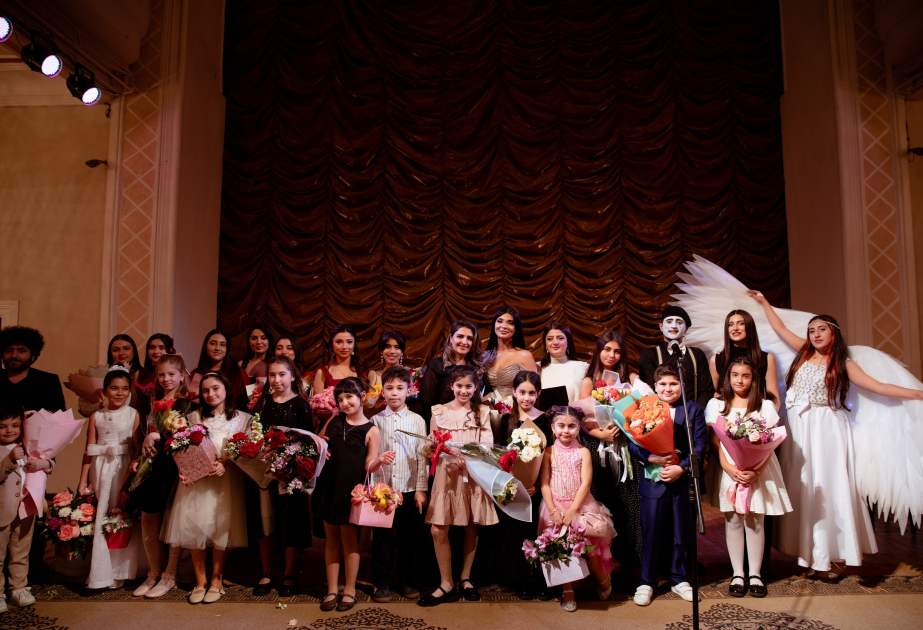 “Melody School” İncəsənət və Elm Mərkəzinin konserti keçirilib