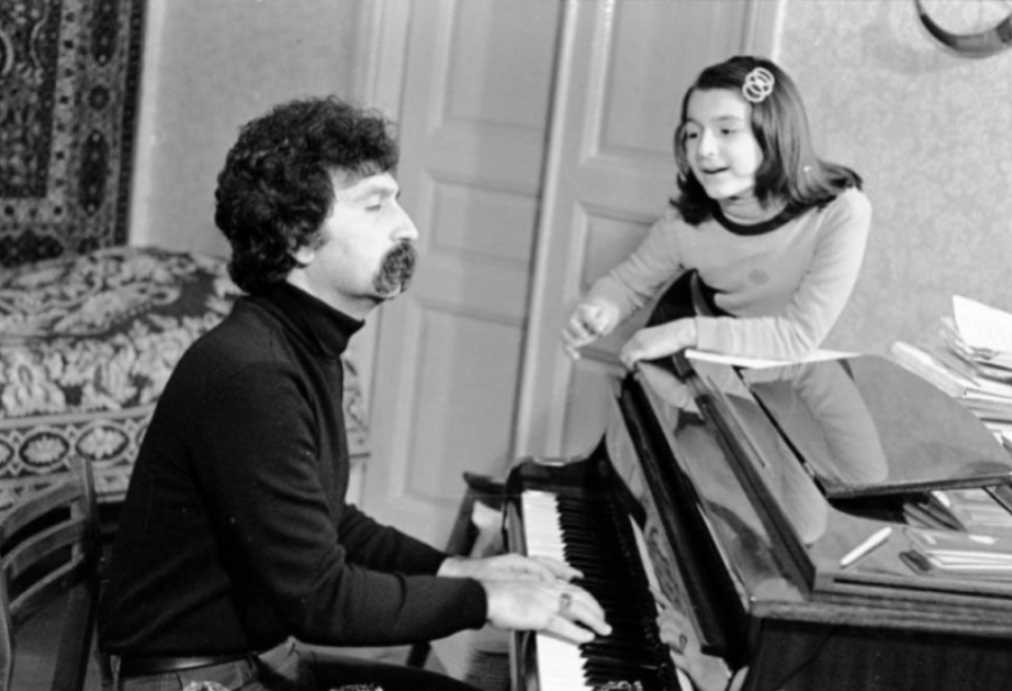 Aujourd’hui, c’est l’anniversaire de Vaguif Moustafazadé, fondateur du courant musical de jazz-mougham