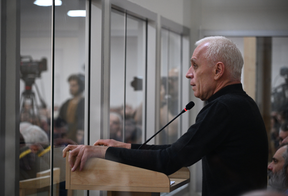 Mnatsakanyan: "El Ministerio de Defensa armenio suministraba armas y municiones al régimen ilegal"