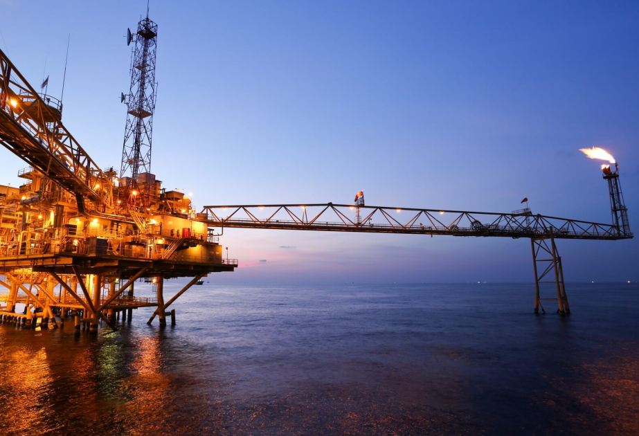 Производство ВВП в нефтегазовом секторе составило 6,5 миллиарда манатов
