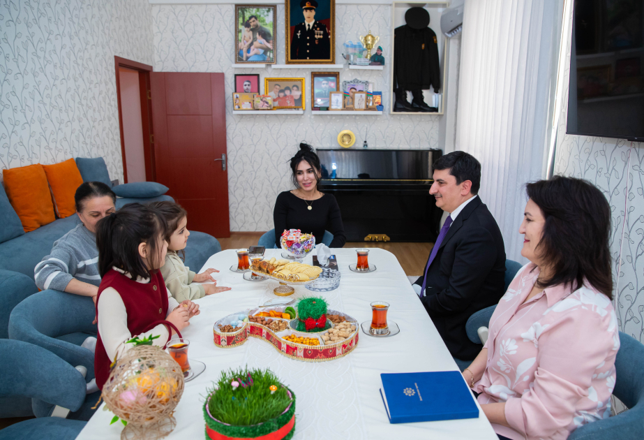 Şəhid leytenant Ravil Hümbətovun ailəsi ziyarət edilib