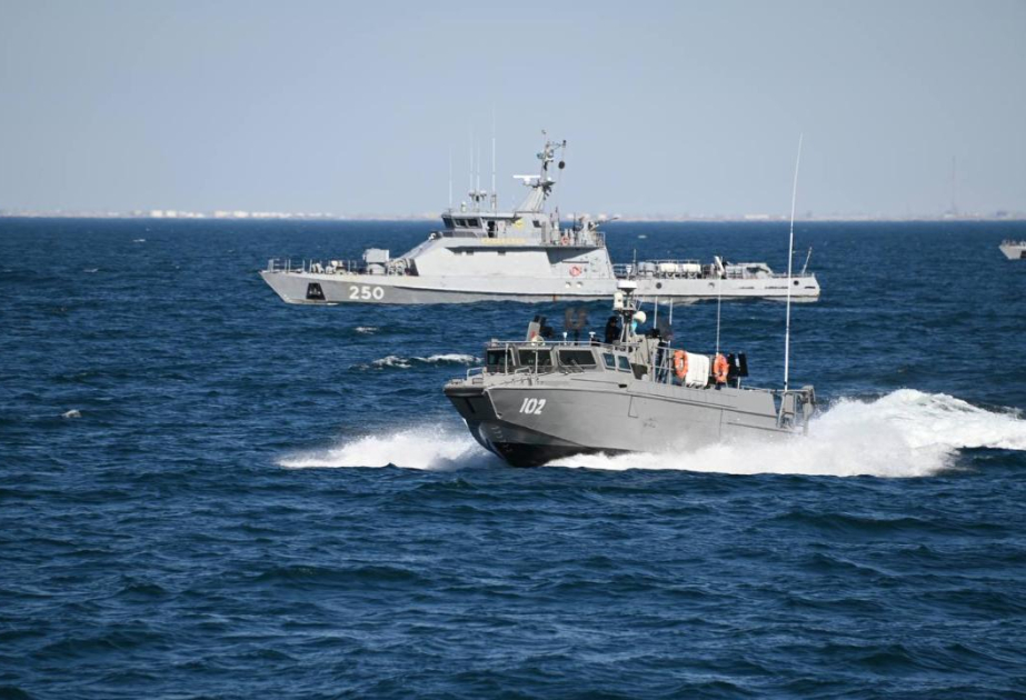 Военно-морские силы Казахстана провели учения на Каспии
