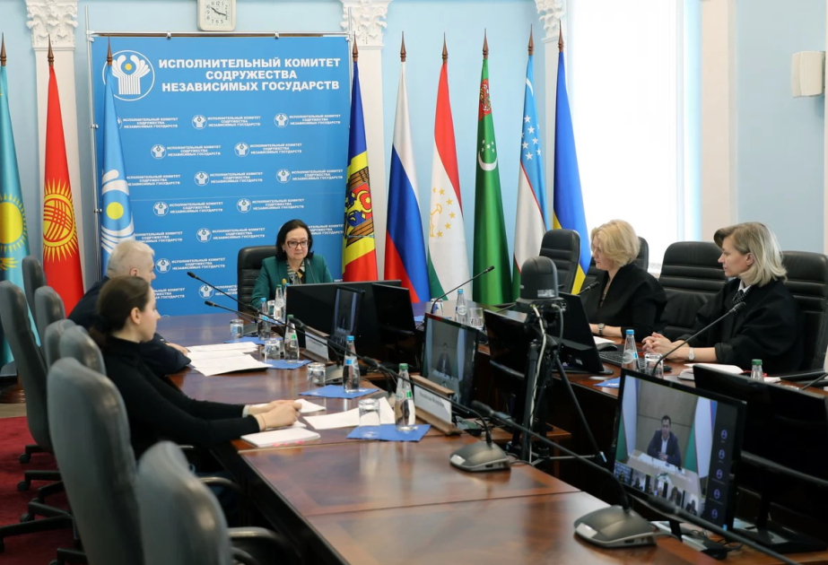 Discusión del proyecto de Concepto “Días de la Cultura de la Comunidad” en la sede de la CEI