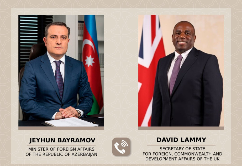 Canciller azerbaiyano discute la situación regional con el Secretario de Estado británico