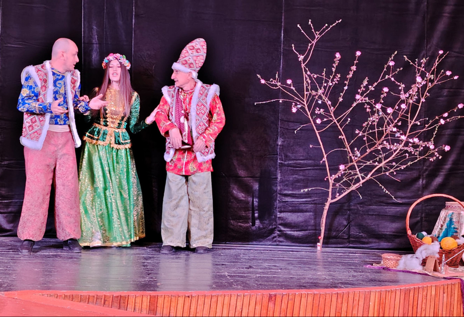 Qax Dövlət Kukla Teatrı bayram günlərində uşaqları yeni tamaşa ilə sevindirir