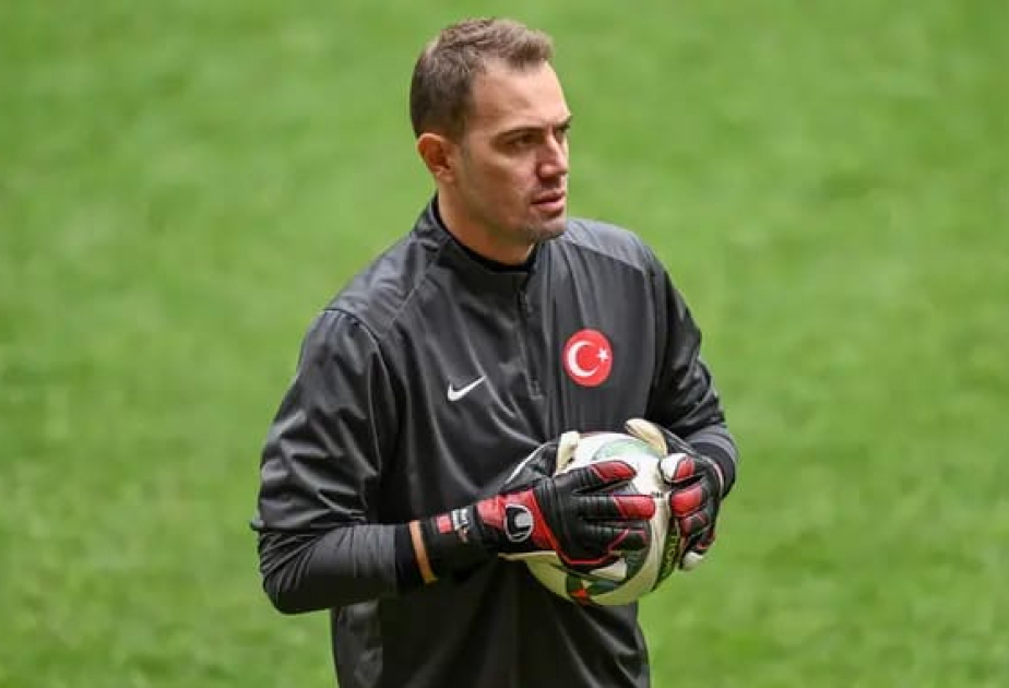 Türkiyə millisinin heyətində dəyişiklik edilib