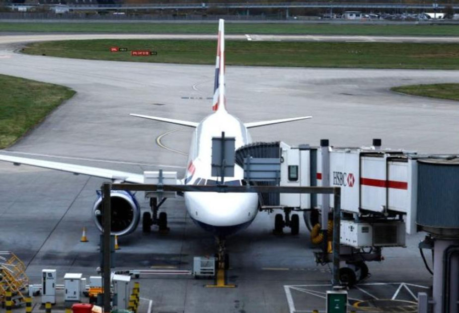 First flights of day land at Heathrow as services resume after day of chaos