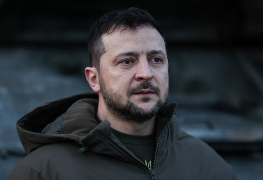 Sorğu: Ukrayna Prezidenti Zelenskiyə etimad səviyyəsi artıb