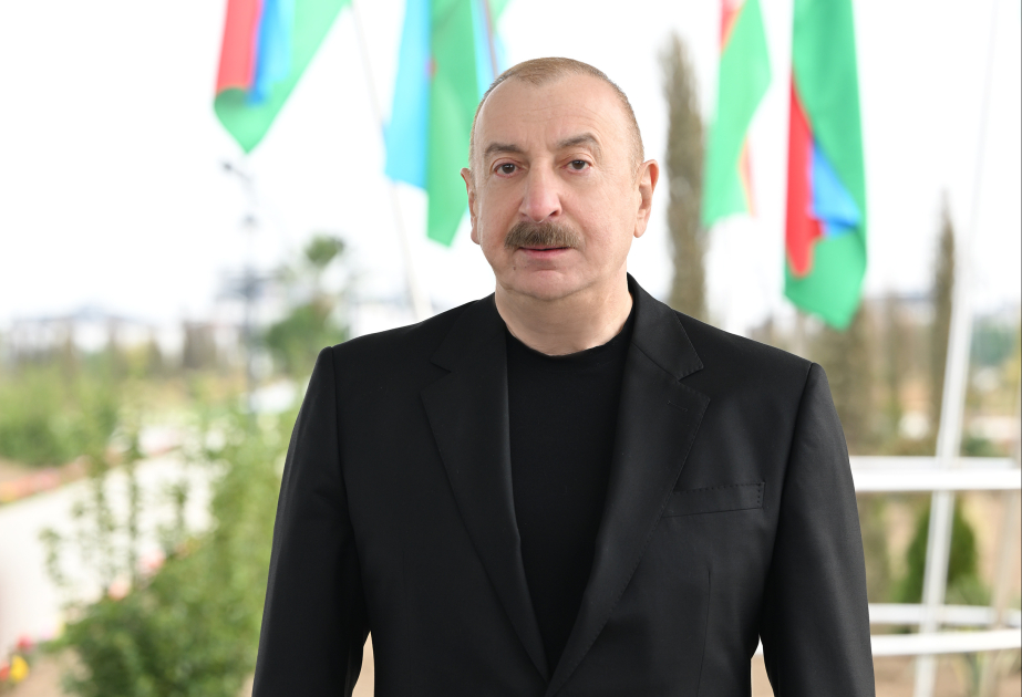 Президент Ильхам Алиев: Мы заново отстраиваем и будем отстраивать Агдам