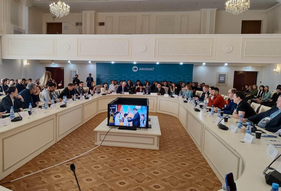 Азербайджанский взгляд на цифровое образование: участие в Карагандинских встречах