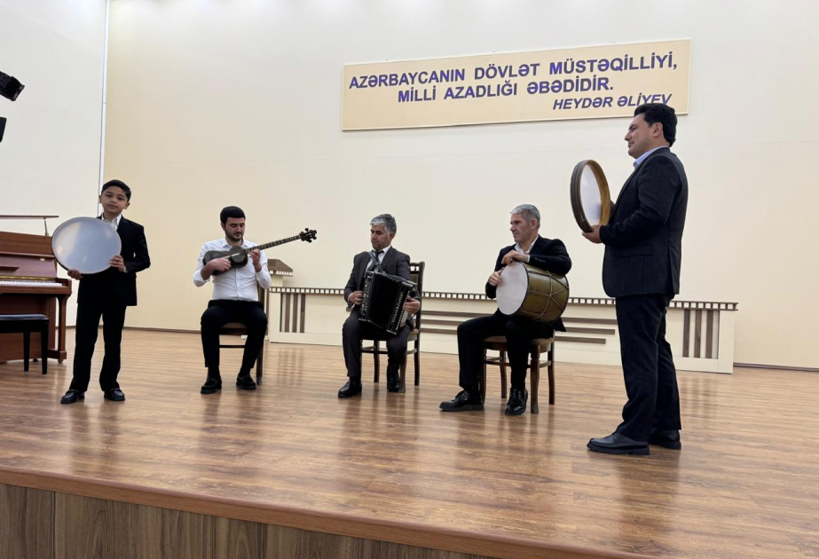 Uşaq İncəsənət Festivalında iştirak etmək üçün Mil-Muğan regionundan minə yaxın iştirakçı qeydə alınıb VİDEO