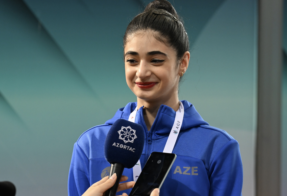 Gümüş medal qazanan gimnast: Fəxri kürsüdə yer aldığım üçün çox sevincliyəm