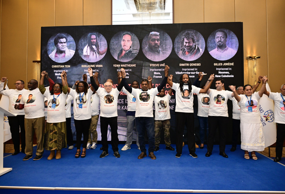 Baku hosts flash mob dedicated to those unlawfully imprisoned in Kanaky