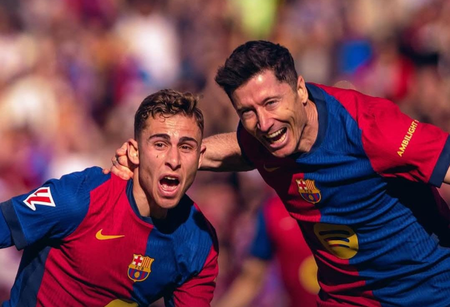 Barcelona 4-1 Girona: Lewandowski nets derby double as leaders pull three points clear