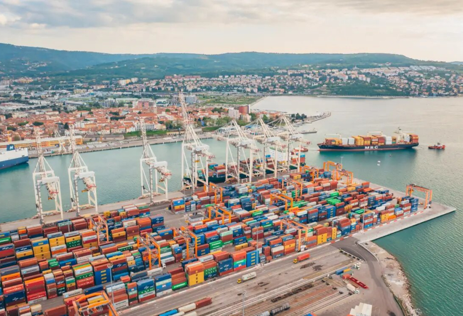 El puerto de Eslovenia se adhiere al Corredor Medio