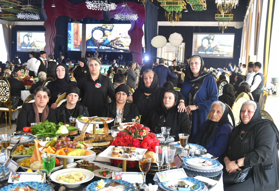 Heydər Əliyev Fondu Ramazan bayramında şəhid ailələri ilə birgə