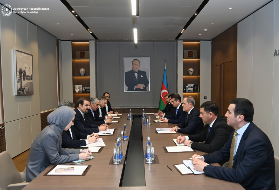 Jeyhun Bayramov explores regional security issues with Iranian President`s Advisor