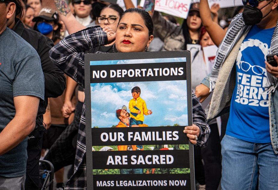 Media: ABŞ miqrantların Şərqi Avropaya deportasiya olunmasını istəyir