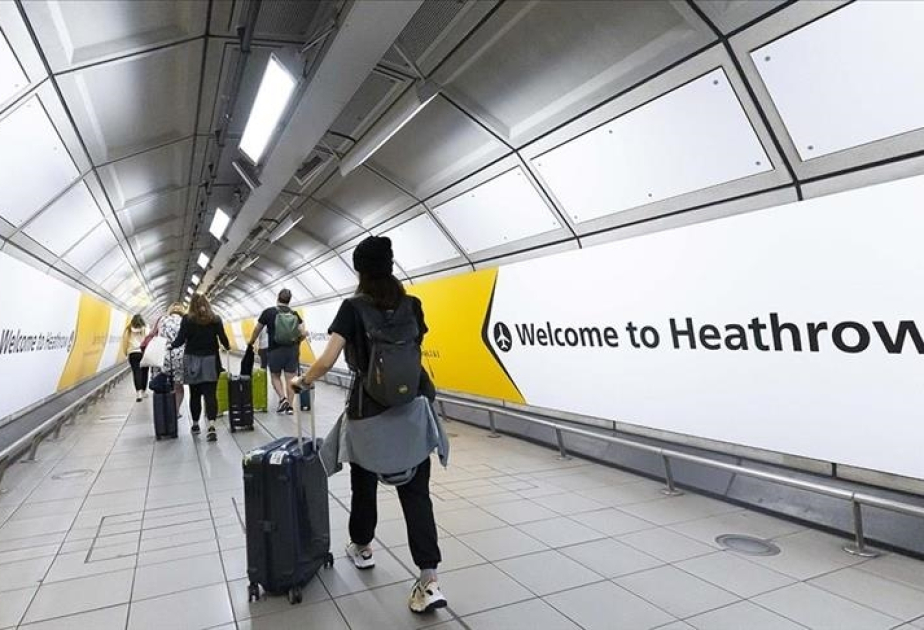 Le Royaume-Uni impose un permis d'entrée en ligne pour les visiteurs européens