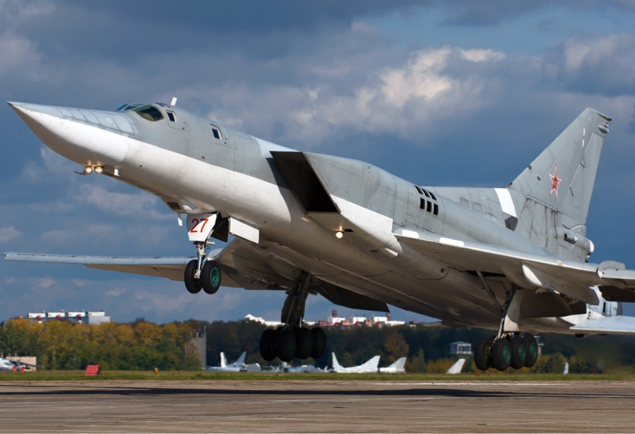 Ту-22М3 разбился в Иркутской области РФ, один летчик погиб