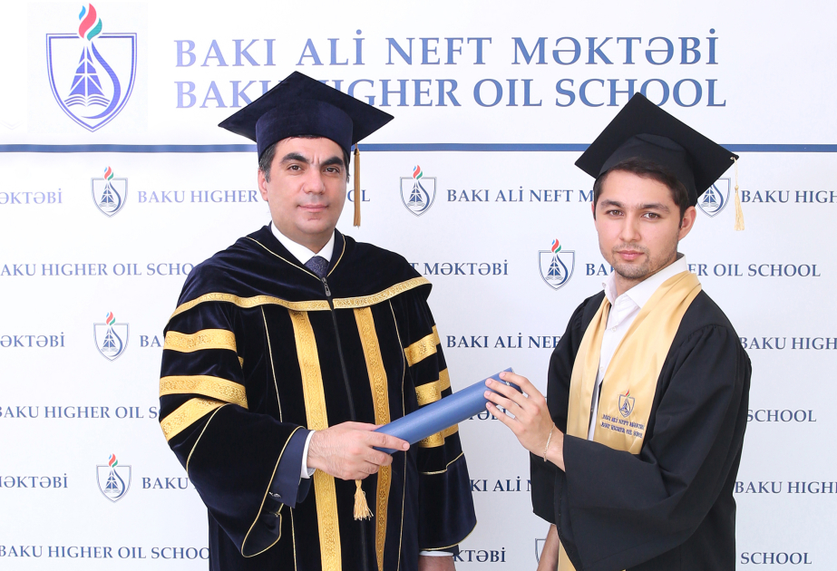 BANM-in MBA məzunu Özbəkistanda rəhbər vəzifəsində çalışır