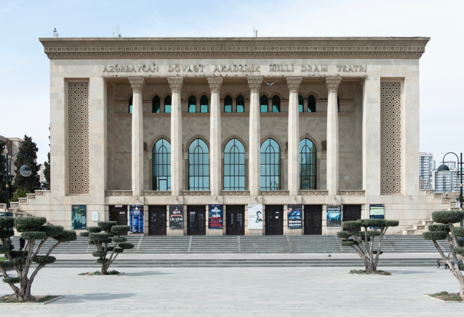 Milli Dram Teatrı apreldə maraqlı səhnə əsərləri ilə çıxış edəcək