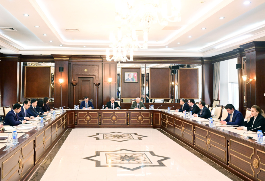Parlamentin komitə iclasında müzakirəyə çıxarılan 3 qanun layihəsi plenar iclasa tövsiyə olunub