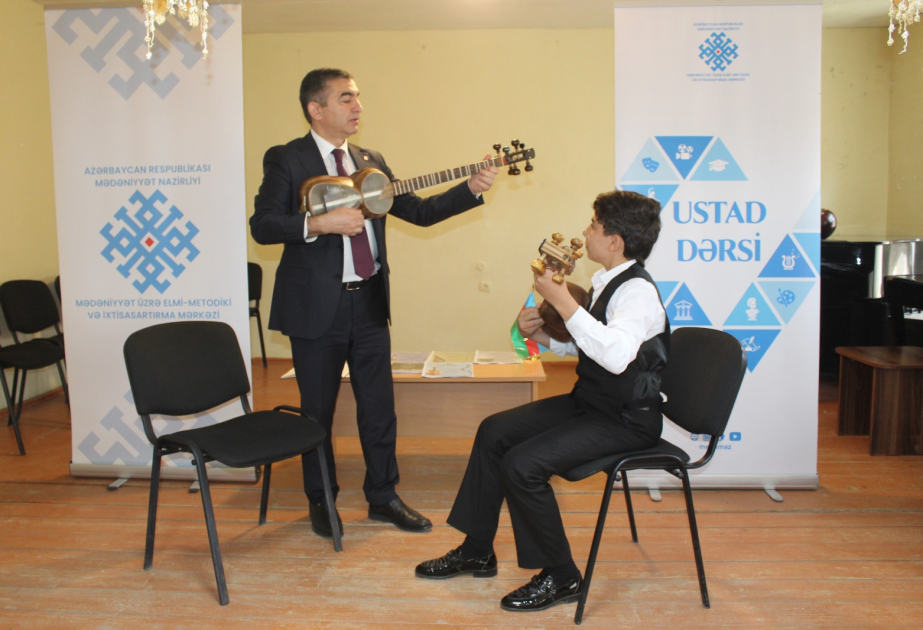 Sabirabadda uşaq musiqi və incəsənət məktəblərinin müəllim və şagirdləri üçün ustad dərsləri təşkil olunub VİDEO