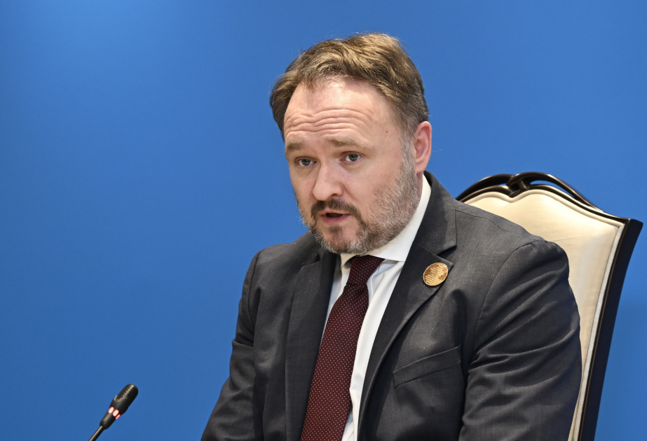 Aİ komissarı: Yaşıl enerji sahəsində Azərbaycanla əməkdaşlığımız yaxşıdır