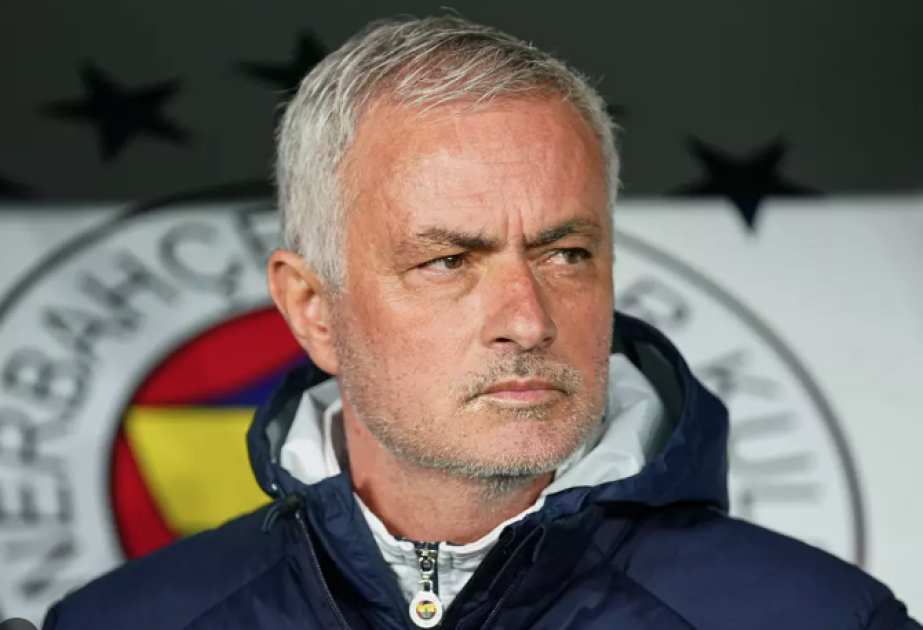 “Fənərbağça”nın baş məşqçisi Mourinyo 3 oyunluq cəzalandırılıb
