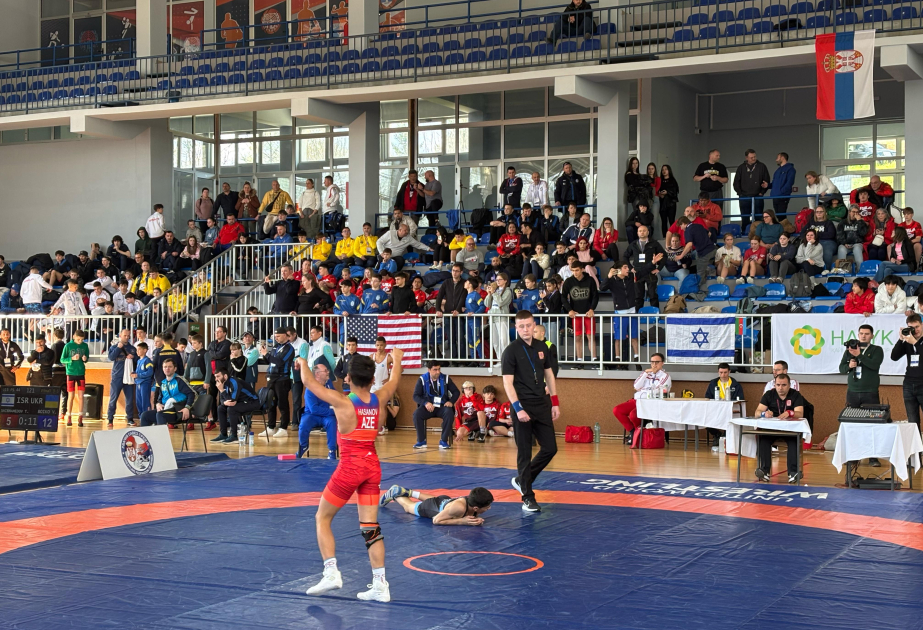 Azerbaijani freestyle wrestlers take two golds at Gymnasiade