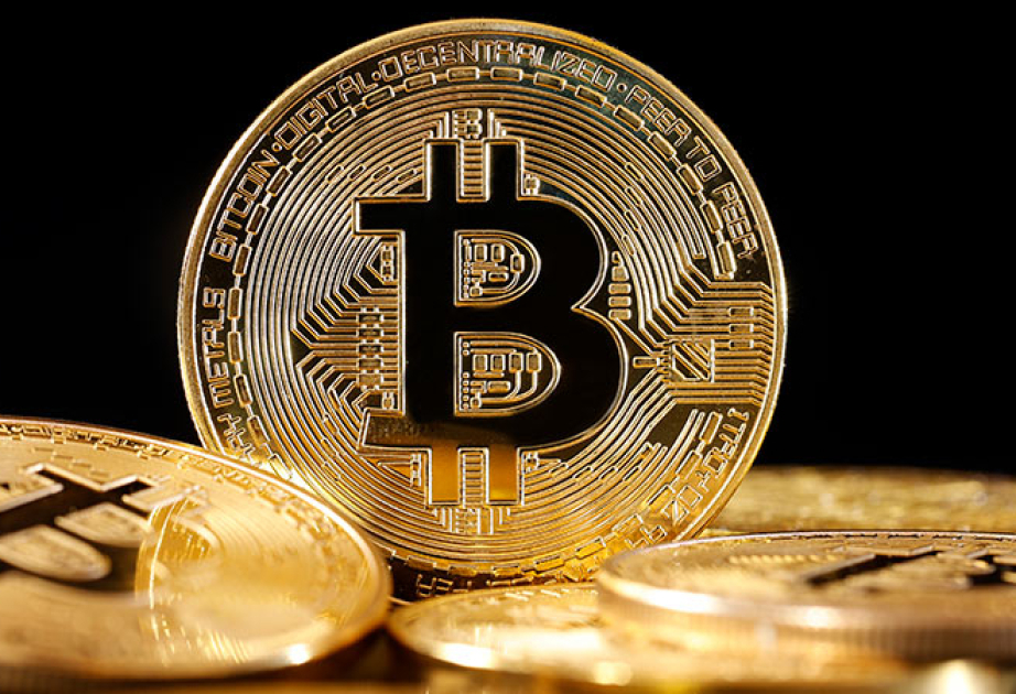 Биткоин упал до минимума с ноября