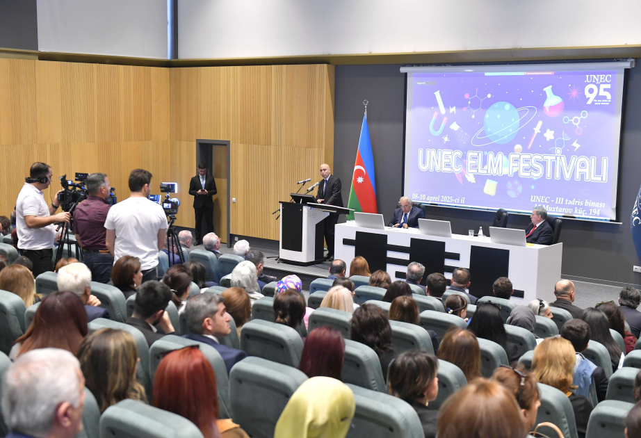 UNEC-də Elm Festivalı keçirilib