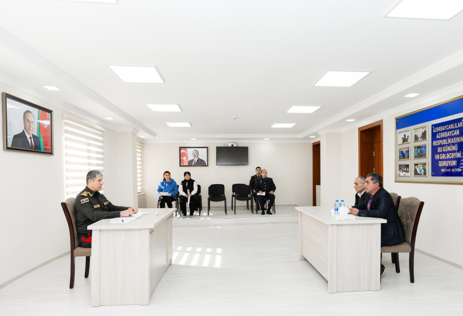 Daxili işlər naziri Şəkidə vətəndaşların müraciətlərini dinləyib və sıra baxışı keçirib