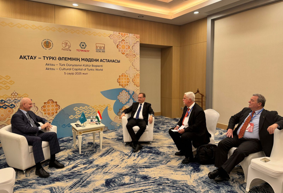 Macarıstan ilə Türk dünyası ölkələri arasında elmi əməkdaşlığın genişləndirilməsi imkanları müzakirə edilib