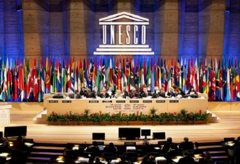 Three contenders seek top UNESCO post