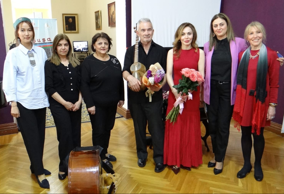 Musiqi Mədəniyyəti Dövlət Muzeyində avstraliyalı musiqiçi ilə görüş keçirilib
