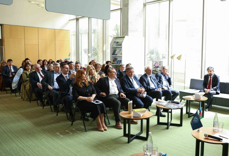 UNEC tərəfindən tərcümə olunan “Bazar hüdudları” kitabı ictimaiyyətə təqdim olunub