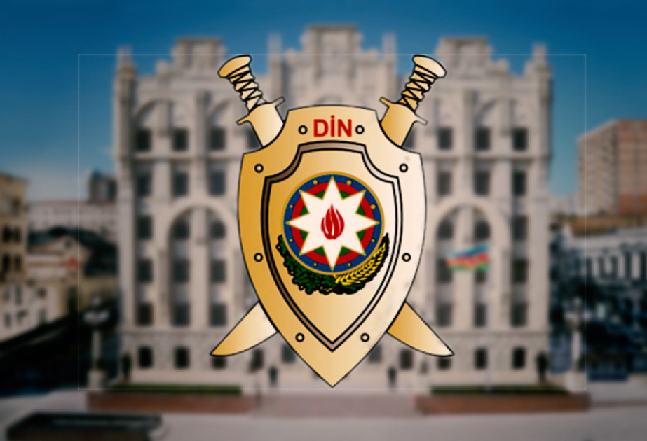 DİN: Ötən gün polis əməkdaşları paytaxt və respublikanın ayrı-ayrı rayonlarından 12 avtomat silahı aşkar edərək götürüblər