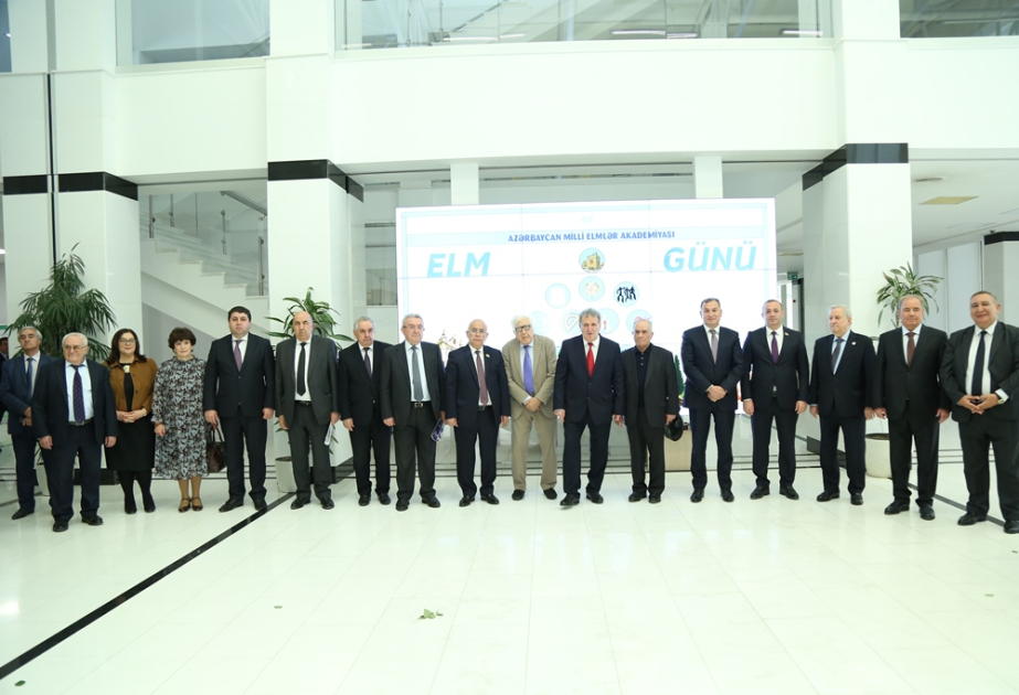 Azərbaycan Milli Elmlər Akademiyasında Elm Gününə həsr edilmiş tədbir keçirilib