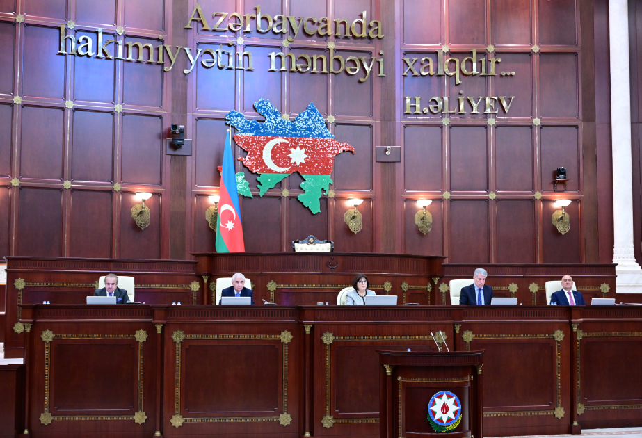 Milli Məclisin iclasında 22 məsələ müzakirə olunub, bəzi qərarlar qəbul edilib YENİLƏNİB