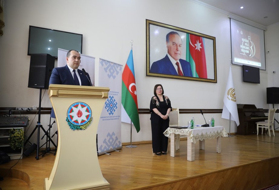 “Musiqidə milli ənənələrin təcəssümü” - elmi seminar