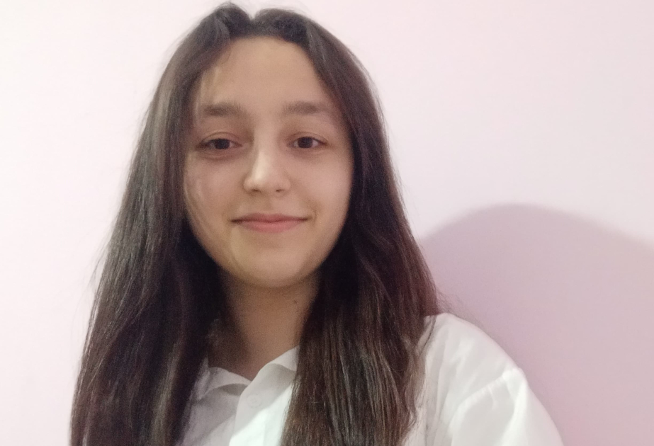 Buraxılış imtahanında maksimum nəticə göstərən məktəbli: Kimya mühəndisliyi ixtisası üzrə təhsil almaq istəyirəm