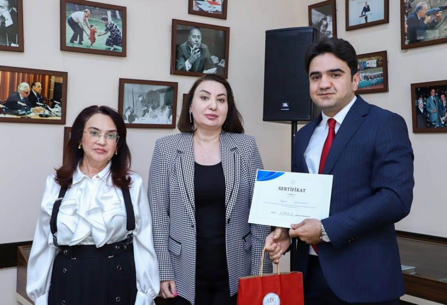 “Elm” nəşriyyatının direktoru ADU-nun “İlin ən yaxşı məqaləsi” müsabiqəsinin qalibi olub